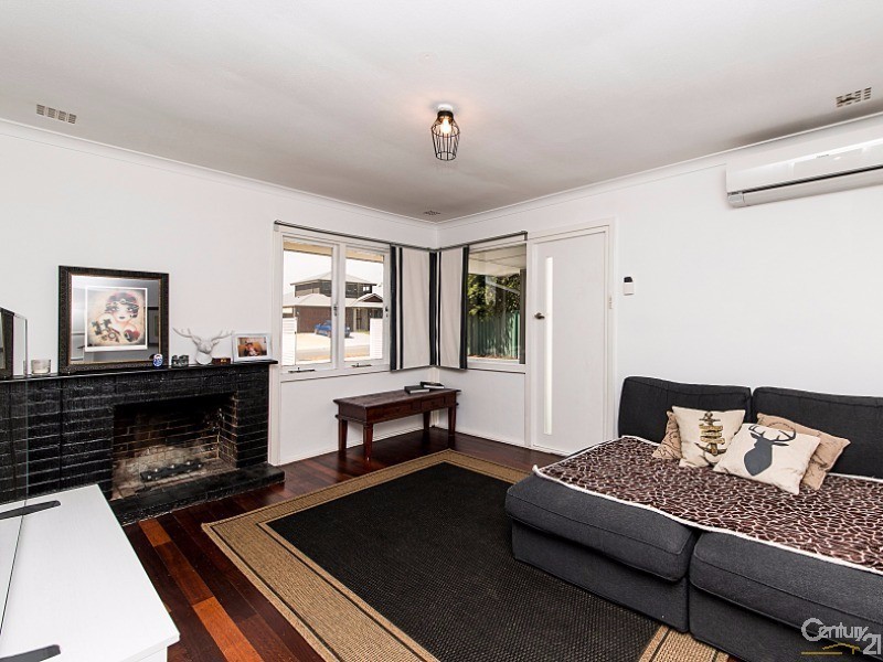 52 North Ave, Bullsbrook WA 6084