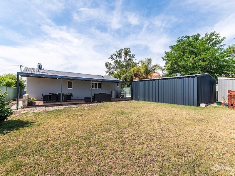 52 North Ave, Bullsbrook WA 6084