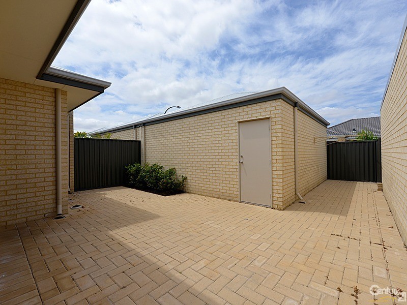 28 Wishard Circuit, Aveley WA 6069