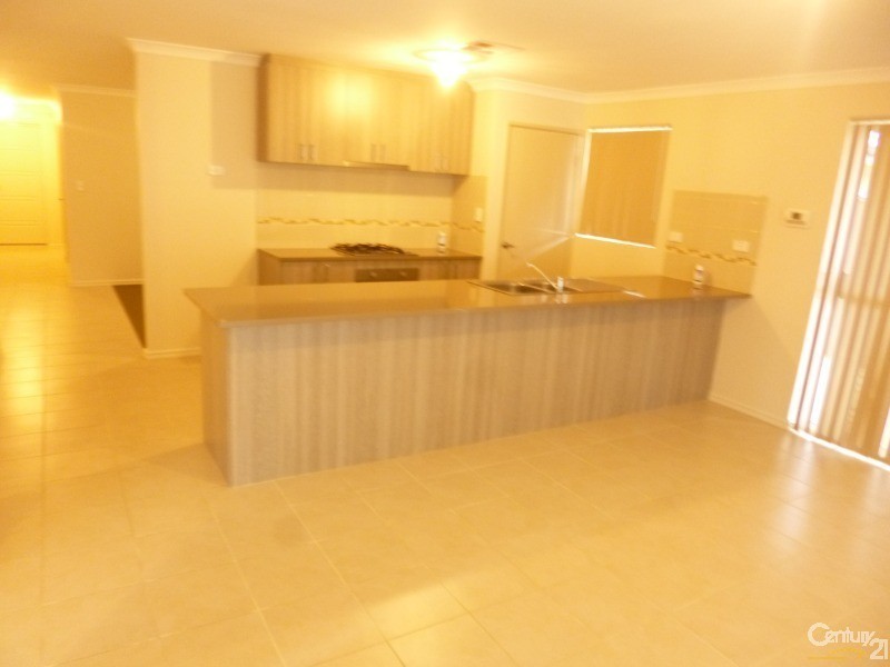 16 Holdsworth Avenue, Aveley WA 6069