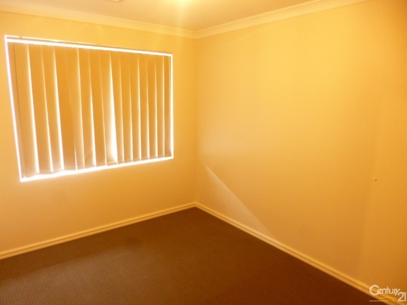 16 Holdsworth Avenue, Aveley WA 6069