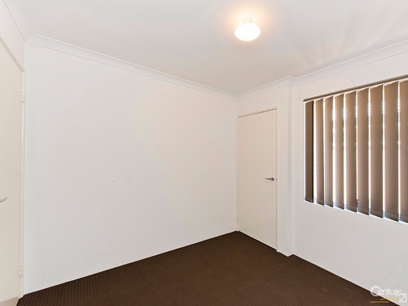 4/11 Hodnet Bend, The Vines WA 6069