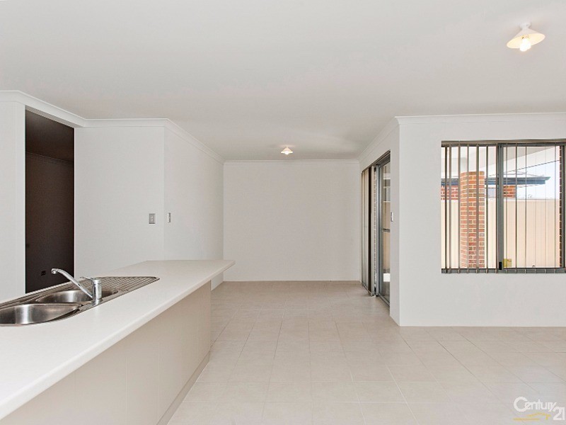 10/11 Hodnet Bend, The Vines WA 6069