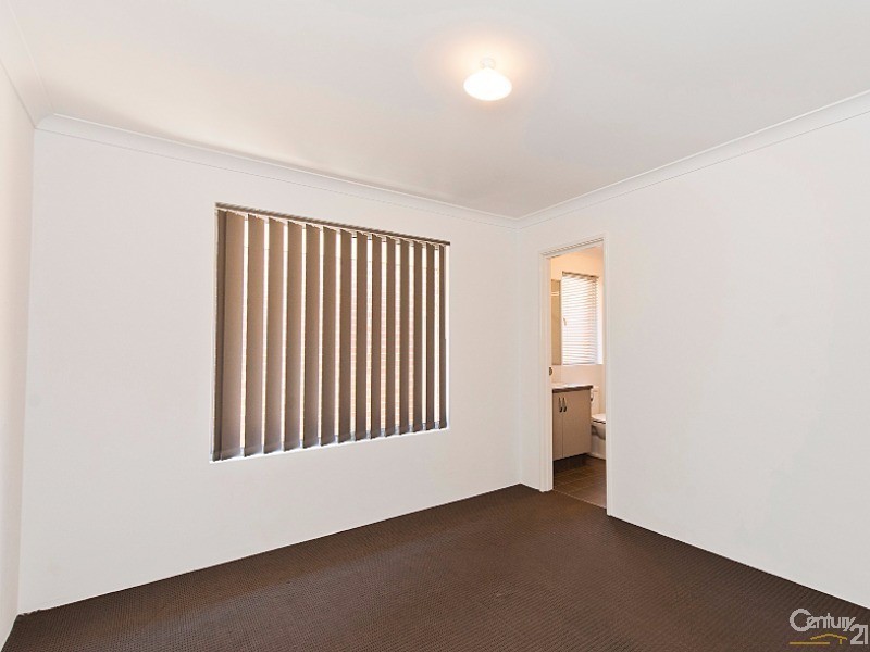 4/11 Hodnet Bend, The Vines WA 6069