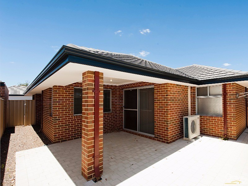 4/11 Hodnet Bend, The Vines WA 6069