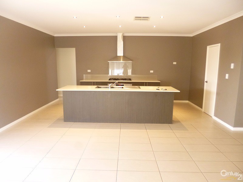 6 Verbana Street, Aveley WA 6069