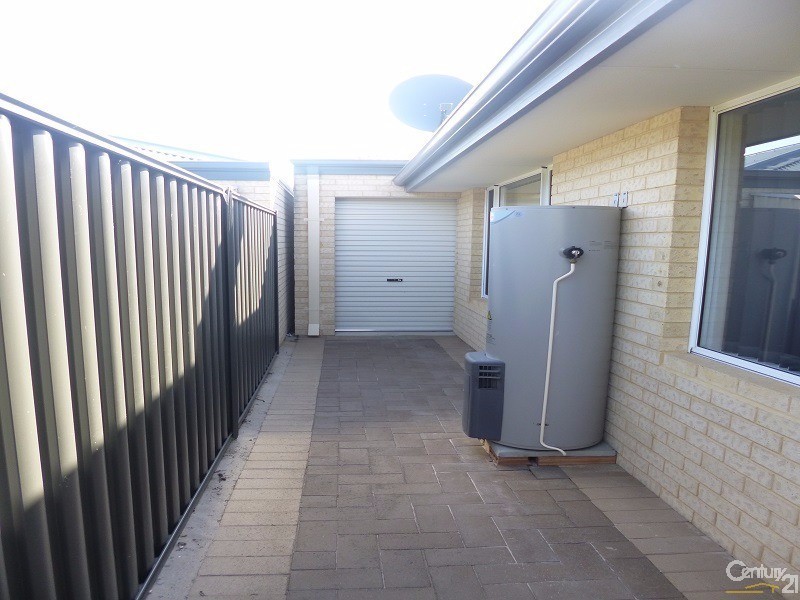 6 Verbana Street, Aveley WA 6069