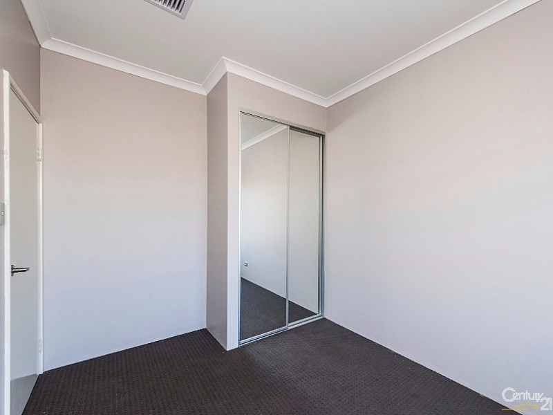 16 Minnie Lane, Ellenbrook WA 6069