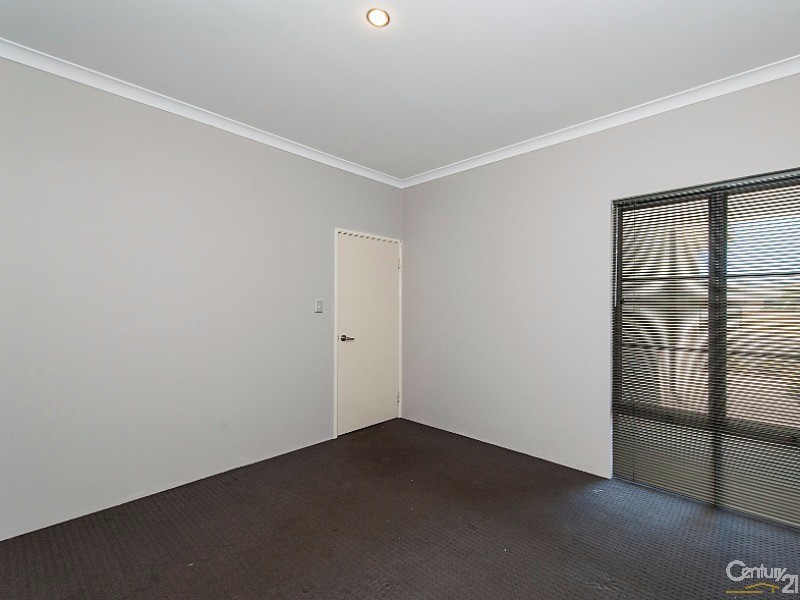 16 Minnie Lane, Ellenbrook WA 6069