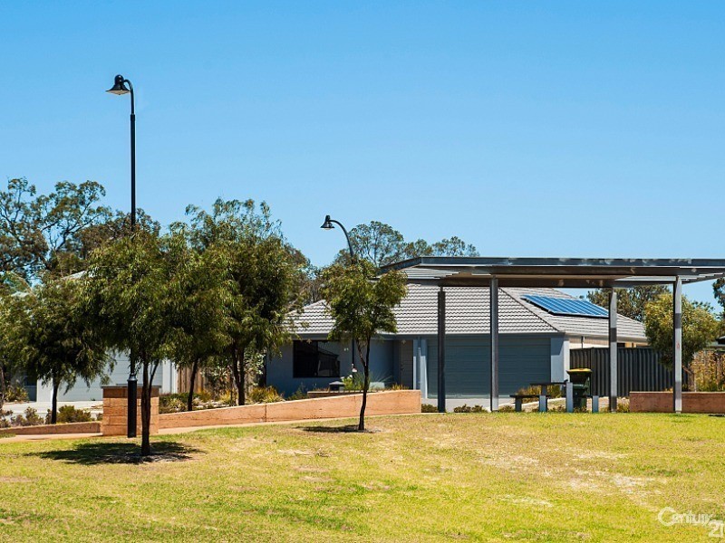 16 Minnie Lane, Ellenbrook WA 6069