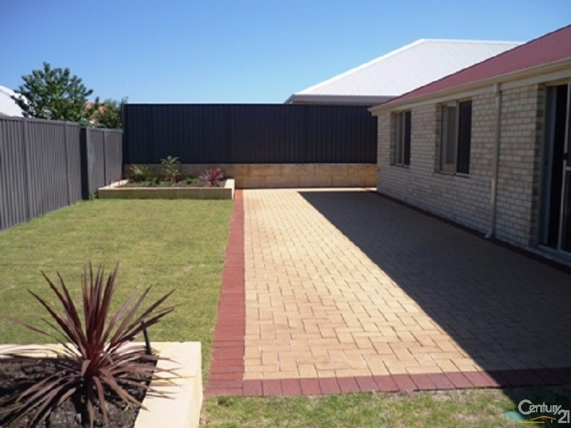 83  Edgecombe Pass, Ellenbrook WA 6069