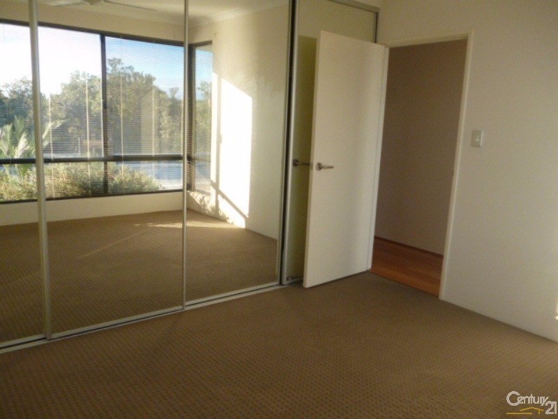 17 Riverland Drive Ellenbrook, Ellenbrook WA 6069