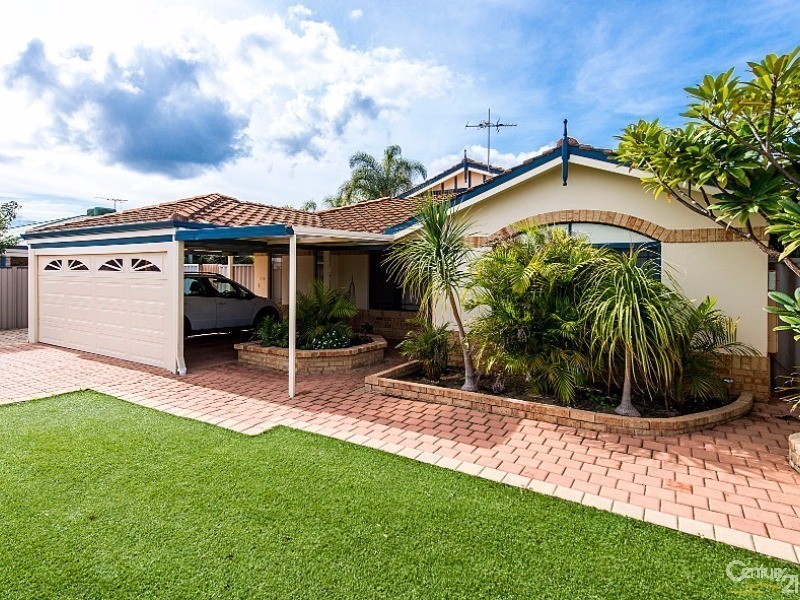 36 St Elias Place, Caversham WA 6055