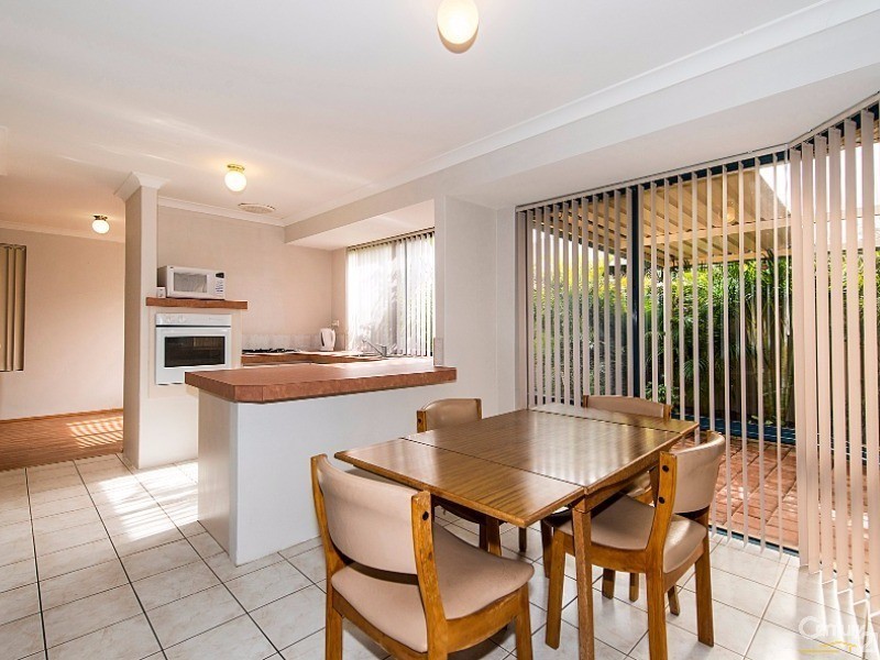 36 St Elias Place, Caversham WA 6055