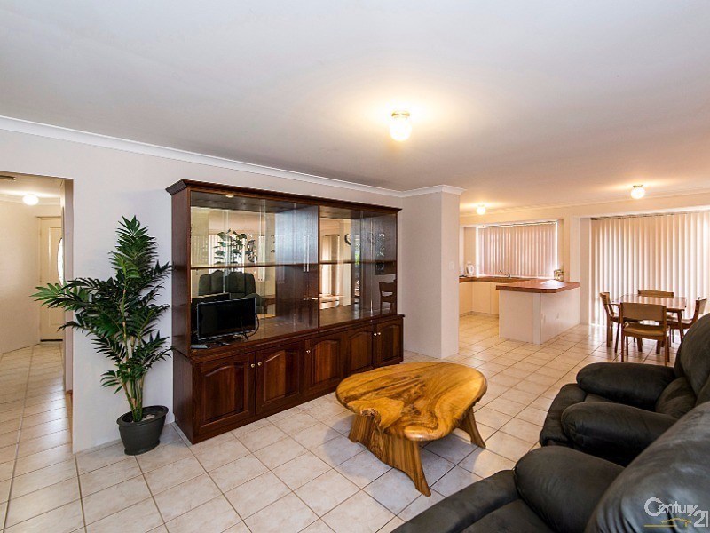 36 St Elias Place, Caversham WA 6055