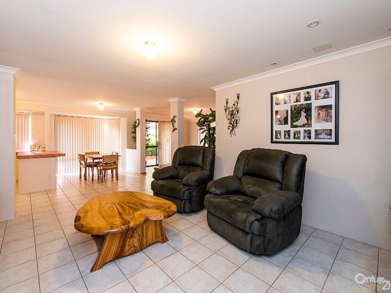 36 St Elias Place, Caversham WA 6055