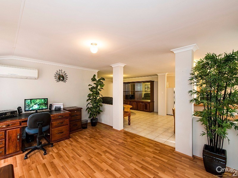 36 St Elias Place, Caversham WA 6055