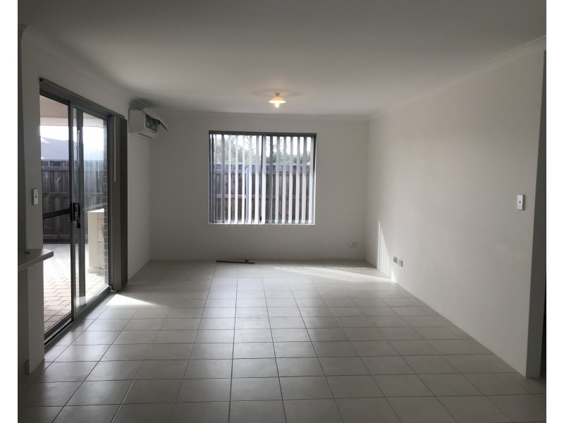 7/11 Hodnet Bend, The Vines WA 6069