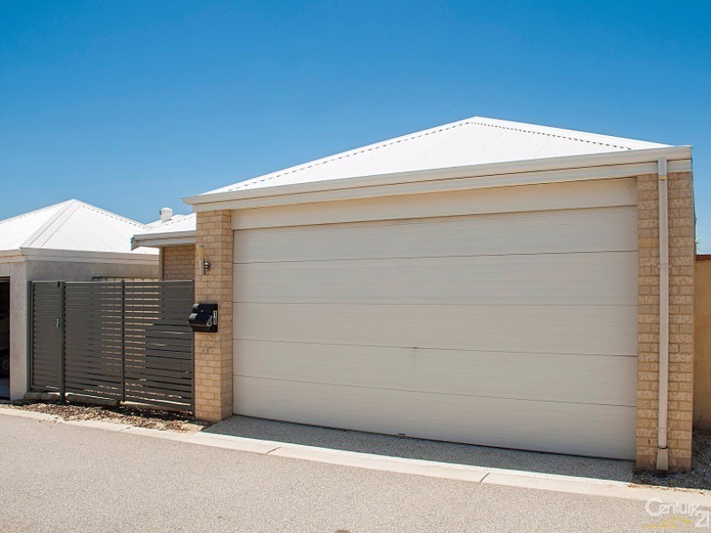 19 Bundaleer Ave, Ellenbrook WA 6069