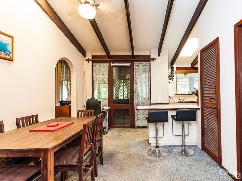 18 Robinson Road, Darlington WA 6070