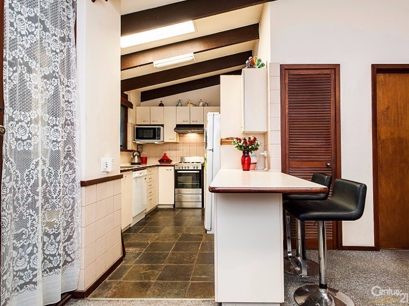 18 Robinson Road, Darlington WA 6070