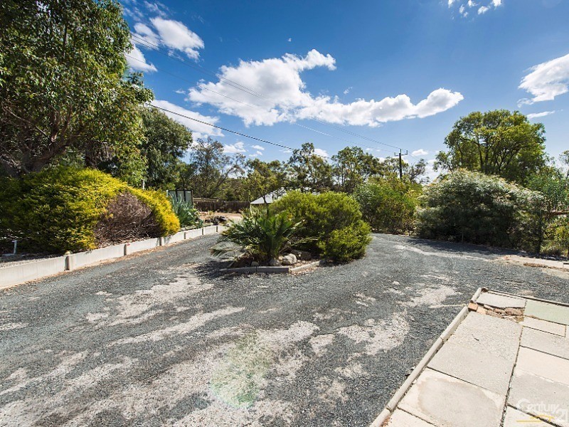 18 Robinson Road, Darlington WA 6070