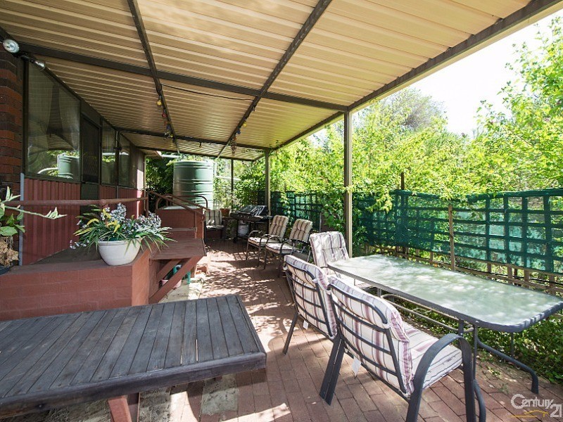 18 Robinson Road, Darlington WA 6070