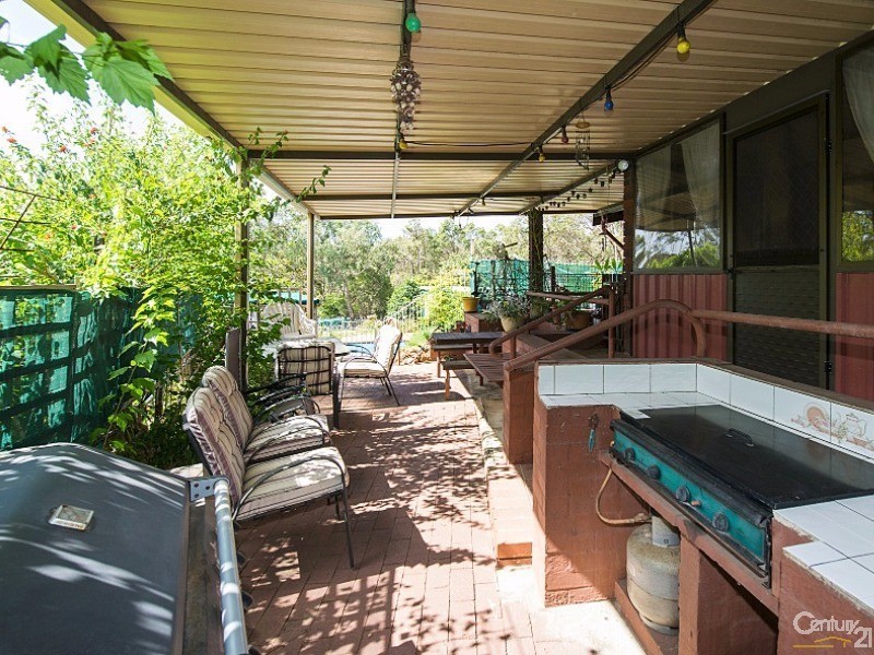 18 Robinson Road, Darlington WA 6070