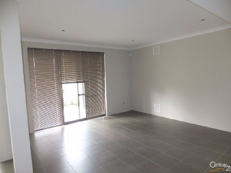 28 LAGO PROMENADE, Aveley WA 6069