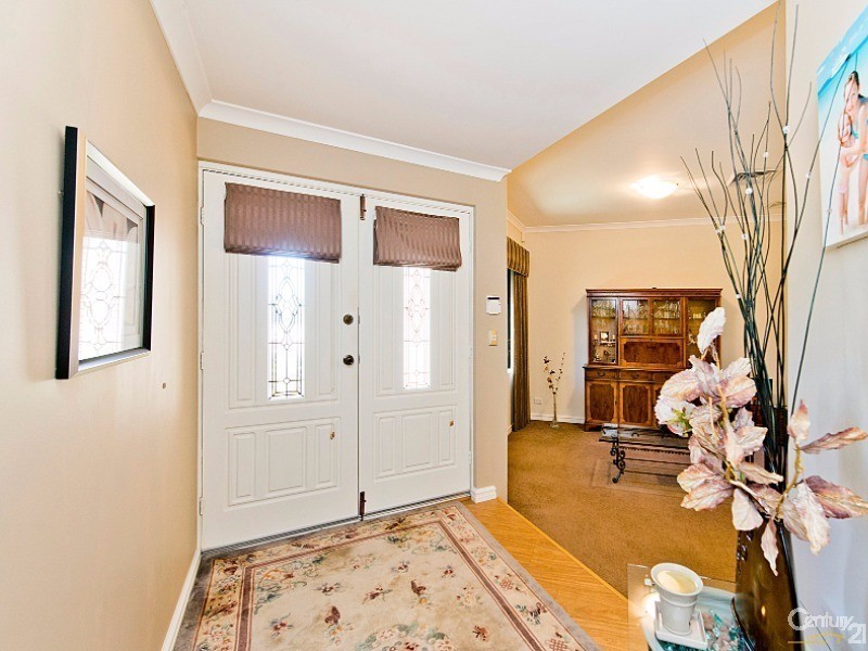 10 Blackwood Rise, Ellenbrook WA 6069