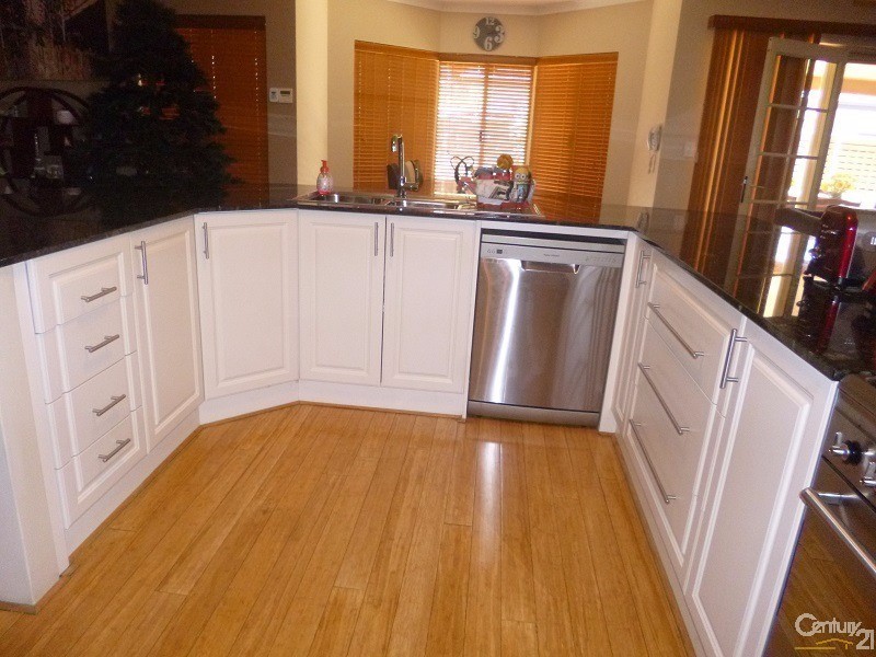 7 Lich Gate, Aveley WA 6069