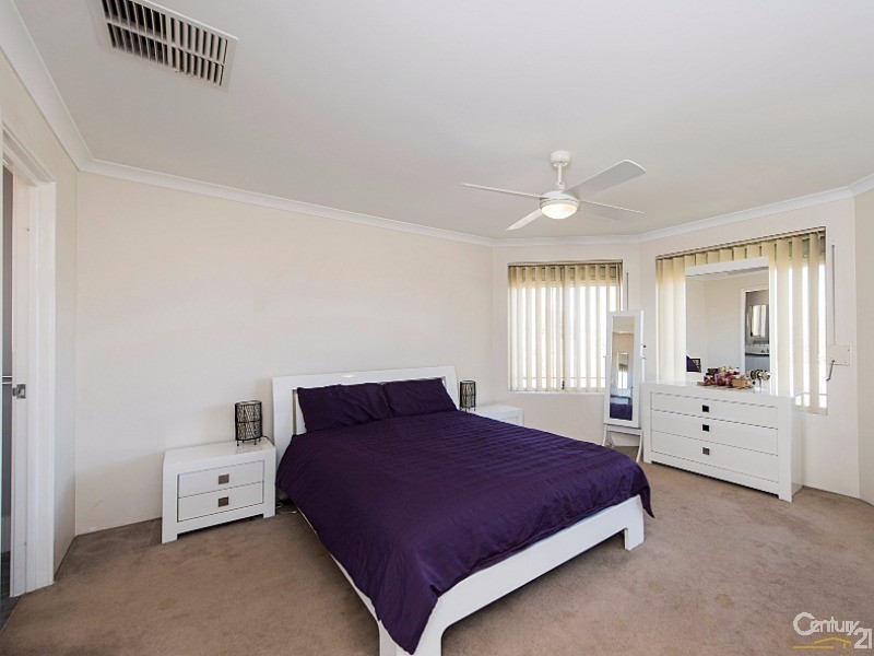 26 Coniston Drive, Ellenbrook WA 6069