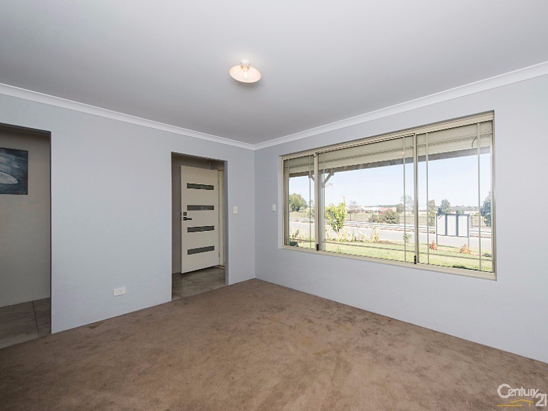 26 Coniston Drive, Ellenbrook WA 6069