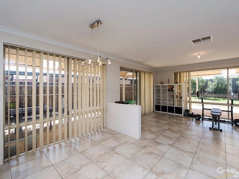 26 Coniston Drive, Ellenbrook WA 6069
