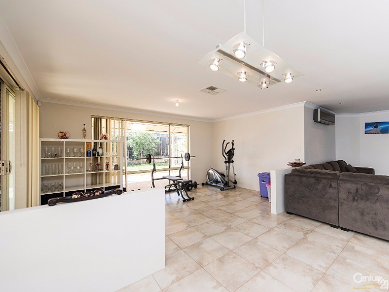 26 Coniston Drive, Ellenbrook WA 6069