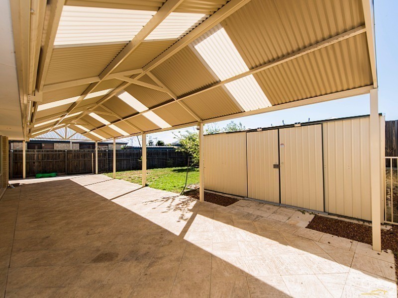 26 Coniston Drive, Ellenbrook WA 6069
