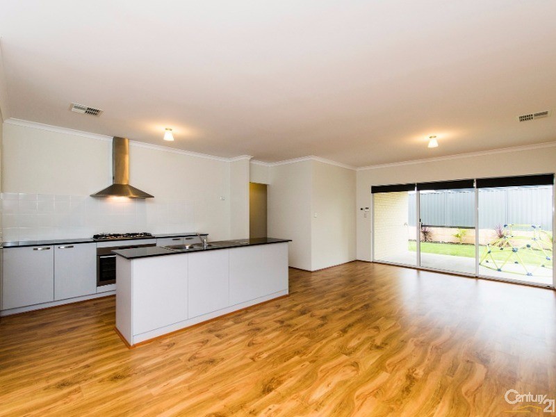 21 Bolero Road, Aveley WA 6069