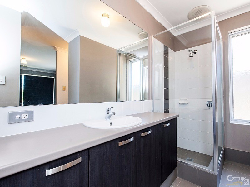 21 Bolero Road, Aveley WA 6069