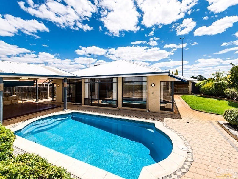 169 Bronzewing Ave, Ellenbrook WA 6069