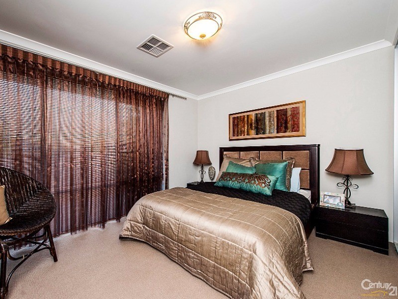 9 Adlington Way, Ellenbrook WA 6069