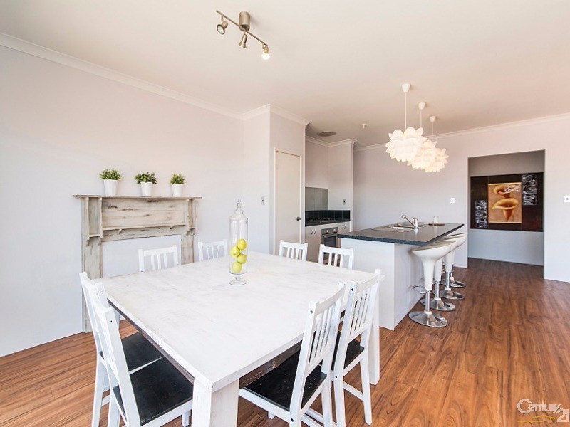 99 Lomas Cir, Ellenbrook WA 6069