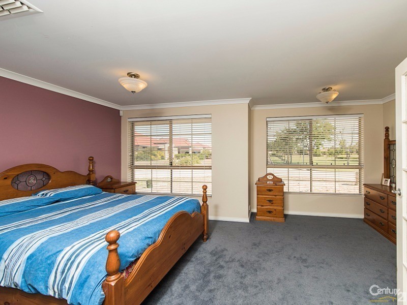 2 Welara Circle, Henley Brook WA 6055