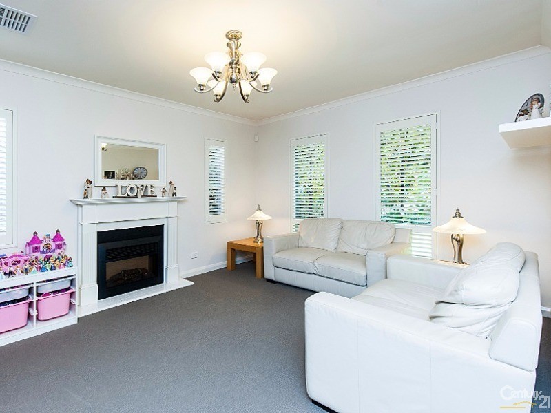 21 Harman Place, Aveley WA 6069