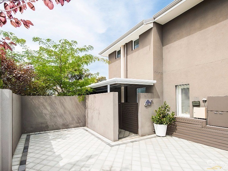 21 Harman Place, Aveley WA 6069