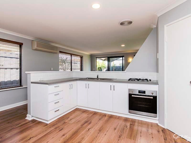 17 Riverina Drive, Ellenbrook WA 6069