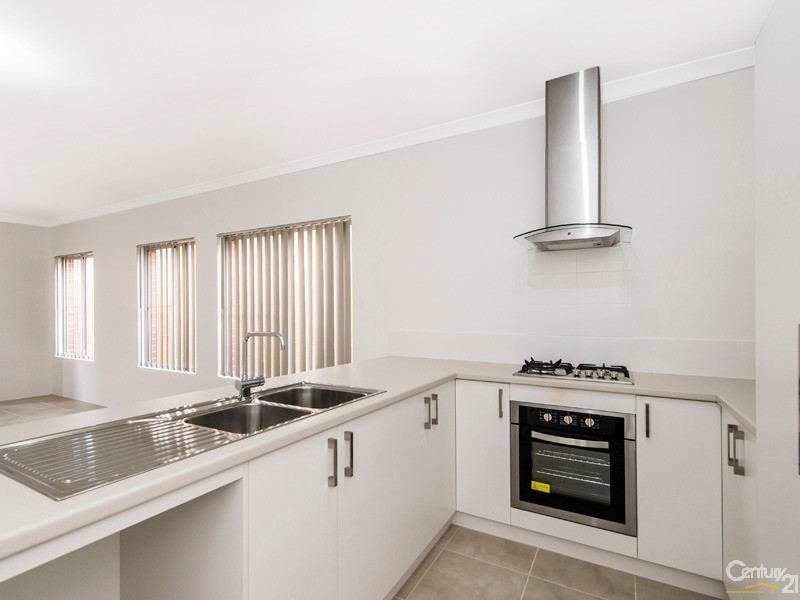 7/34 Janselling Ave, Ellenbrook WA 6069