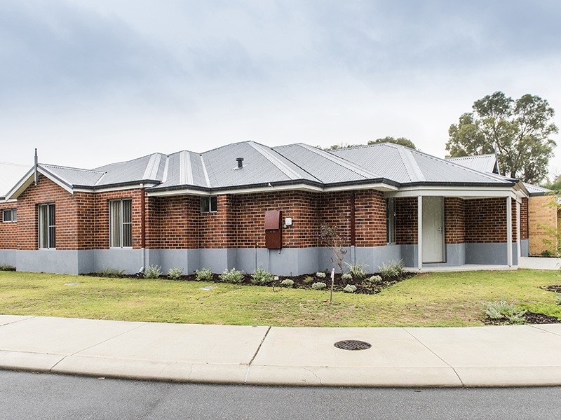 4/34 Janselling Ave, Ellenbrook WA 6069