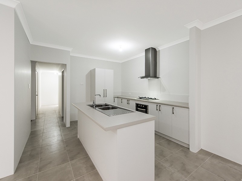 4/34 Janselling Ave, Ellenbrook WA 6069