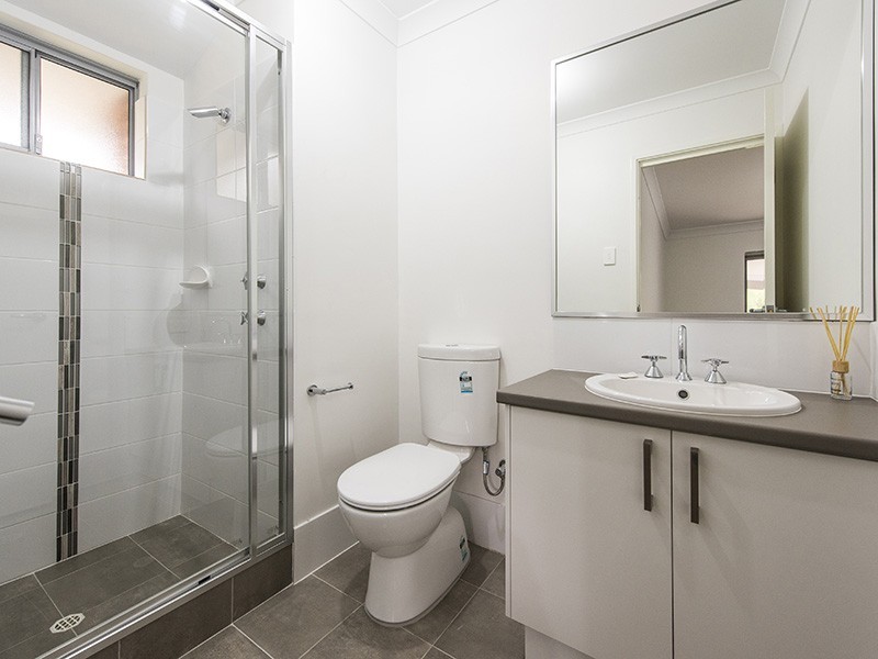 4/34 Janselling Ave, Ellenbrook WA 6069