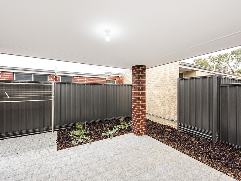 4/34 Janselling Ave, Ellenbrook WA 6069